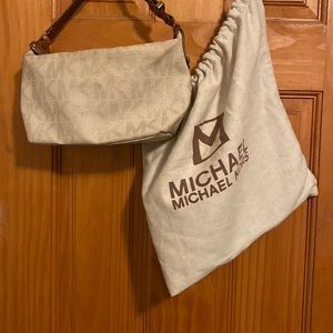 Leather Michael kors bag